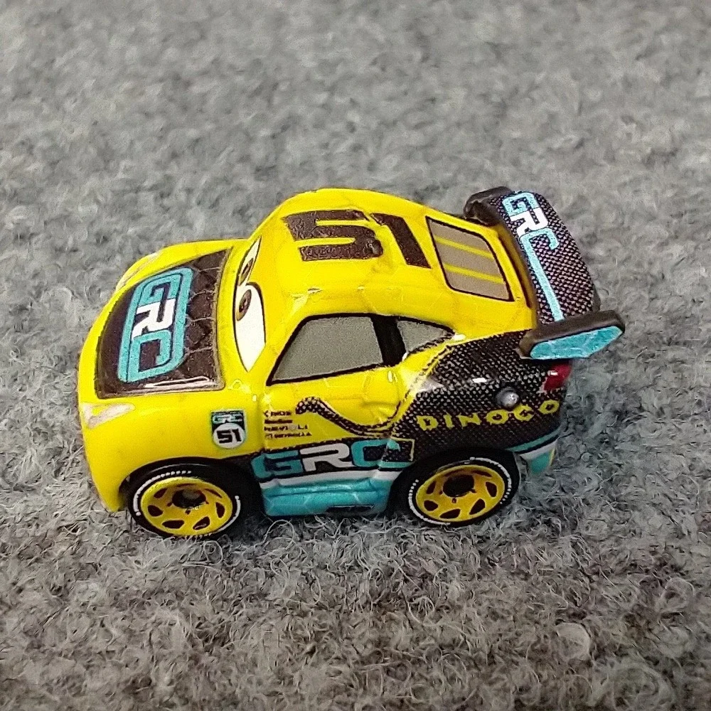 Mattel Disney Pixar‎ Cars Micro Drifters Cruz Ramirez GRC Yellow Dinoco 51 Toy